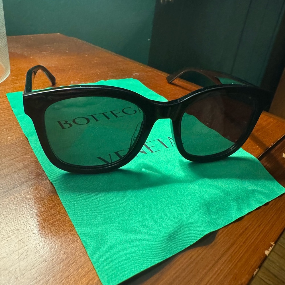 Bottega Veneta Black Sunglasses